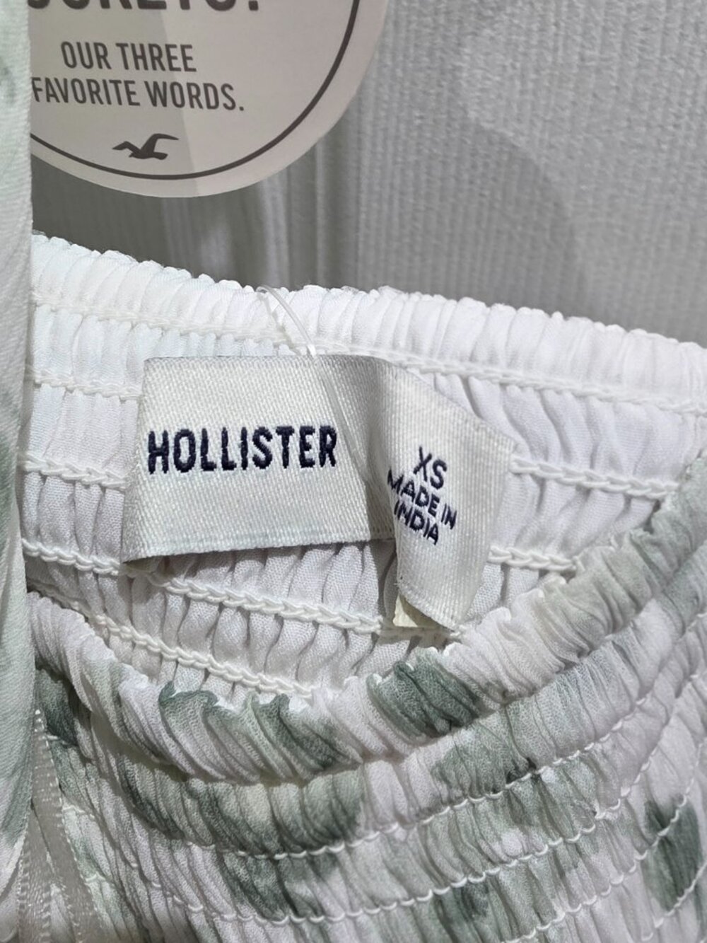 Hollister Saidie Chiffon Flutter Sleeve Mini Dress - Picture 6 of 7